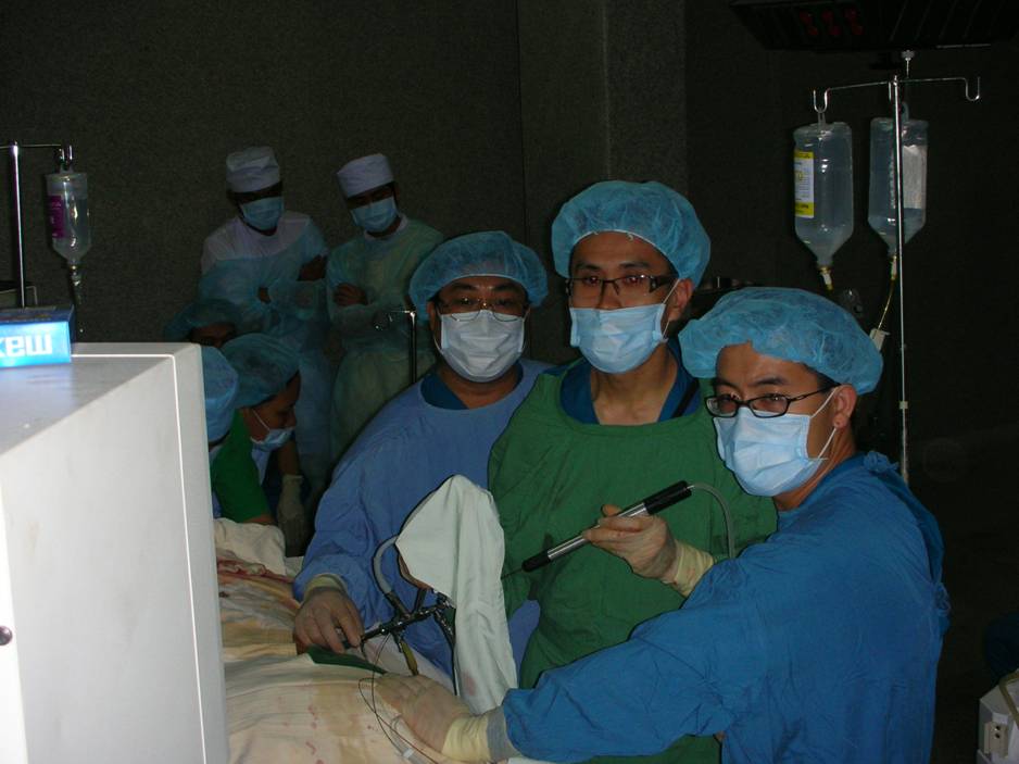 Dr Mark Louie-Johnsun - Australian Urologist Team 